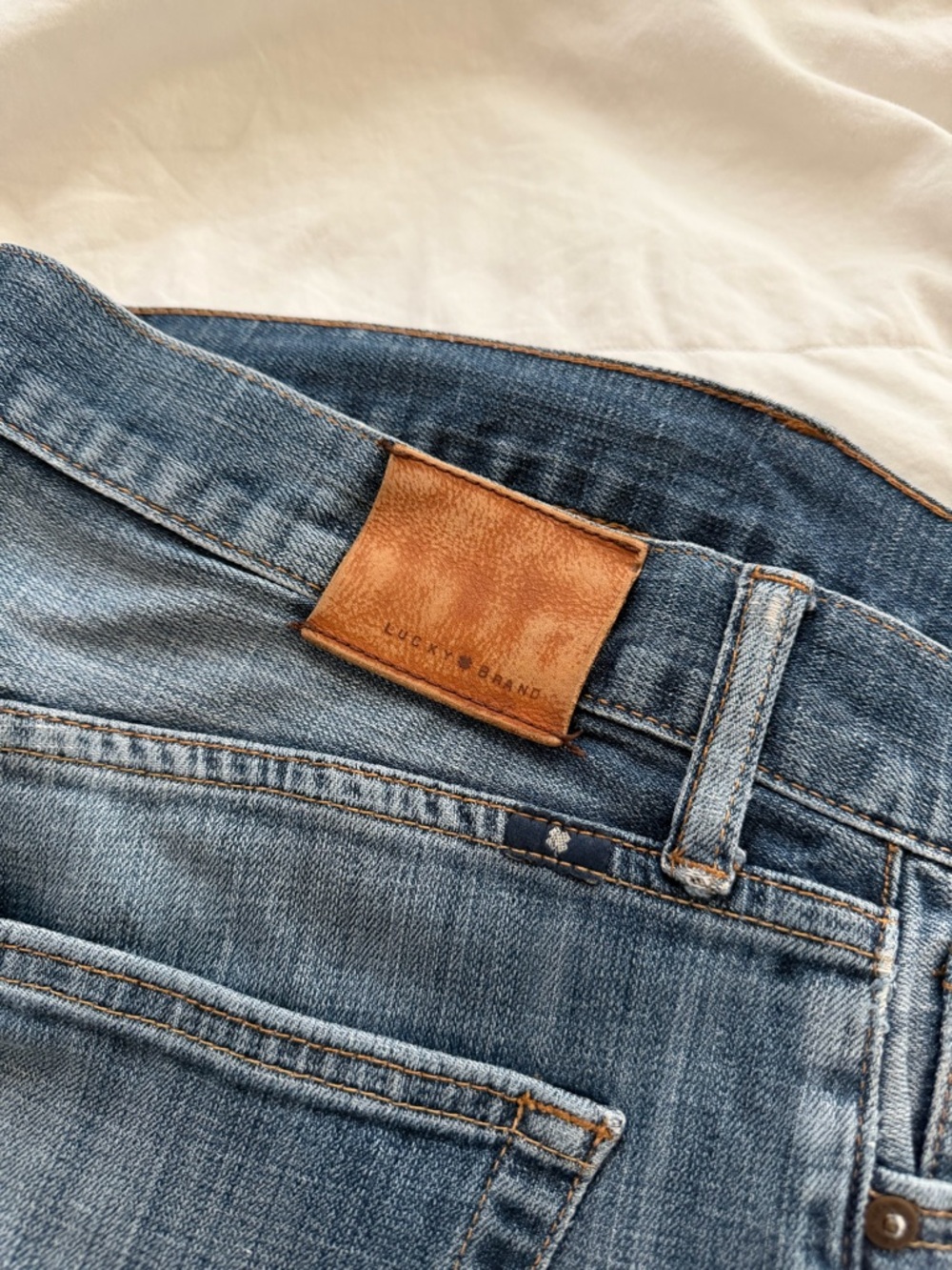 Lucky Brand Men's Light Blue 361 Vintage Straight Leg Jeans